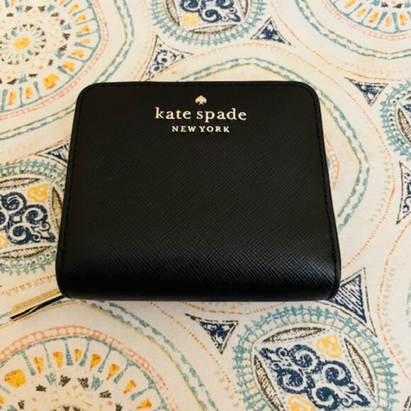 Kate Spade leather zip bi-fold wallet - Picture 3 of 7